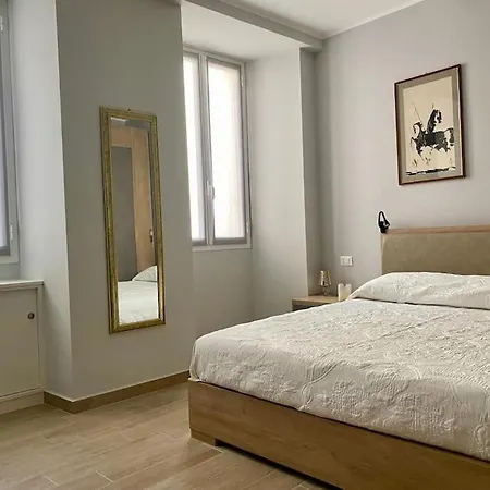 Lägenhet Centralissimo In Piazza Bresca