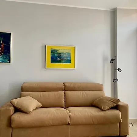 Centralissimo In Piazza Bresca San Remo