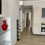 Апартаменты Centralissimo In Piazza Bresca *
