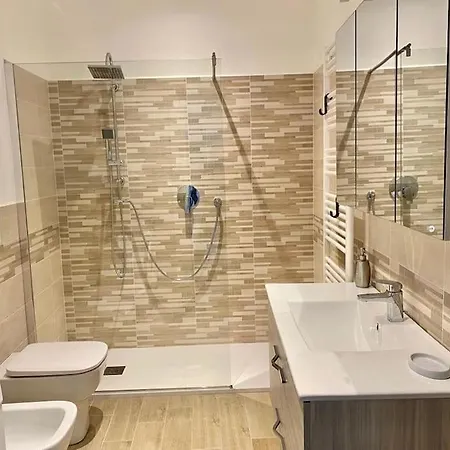 Centralissimo In Piazza Bresca